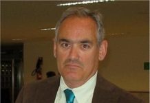 El psiquiatra Jos&eacute; Cabrera ofrece una charla contra la droga