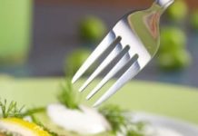 Hach&iacute;s, sardinas y m&oacute;viles