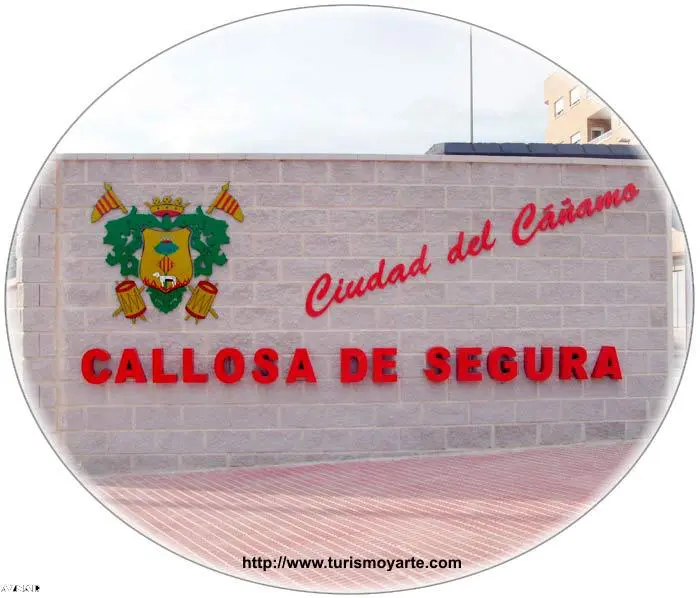 Entrada al Pueblo
