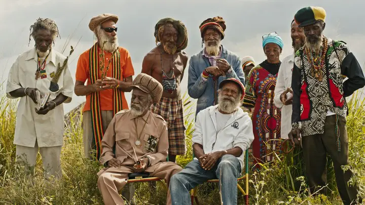 La cultura rastafari no podía estar ausente en "La hierba es más verde".