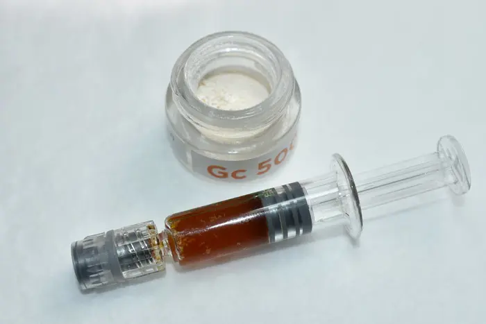CBG cristal y CBD destilado dos productos muy valorados en la actualidad