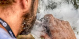 Estados Unidos revela las marcas de vapeo que están detrás de 800 pulmonías graves