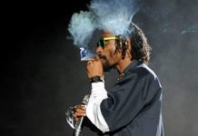 Snoop Dogg: 48 porros por su 48 cumpleaños Snoop Dogg: 48 porros por su 48 cumpleaños