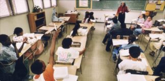 Se aprueba la marihuana medicinal en escuelas K-12 en California después de que el gobernador Newsom firmó una nueva ley