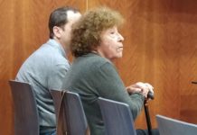 El fiscal mantiene la petición de 4 años de cárcel para la ‘Abuela Marihuana’ La veterana activista por la regularización del cannabis Fernanda de la Figuera, durante el juicio en el Juzgado de lo Penal 5 de Málaga.