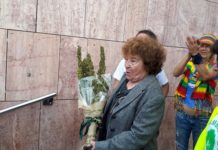 La ‘Abuela Marihuana’, condenada a nueve meses de cárcel aunque no entrará en prisión Fernanda de la Figuera, a la salida de los juzgados de Málaga