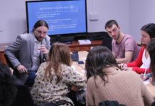 Opioides en España: expertos desmienten que haya un repunte en el consumo de heroína El psicólogo social e investigador David Pere Martínez Oró, director técnico de Episteme, durante la presentación del estudio. (Foto. ConSalud)