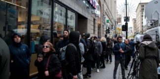 Coronavirus en Canadá: grandes filas para comprar cannabis para la cuarentena
