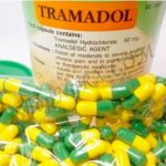 El Tramadol bote y cápsulas de tramadol