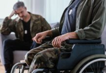 Canadá aumentará los gastos en cannabis terapéutico para sus veteranos de guerra War veteran on wheelchair