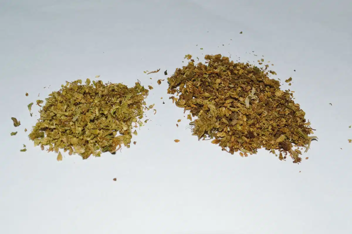 Hierbas Gasificadas (Izquierda) Vaporizadas (Derecha)