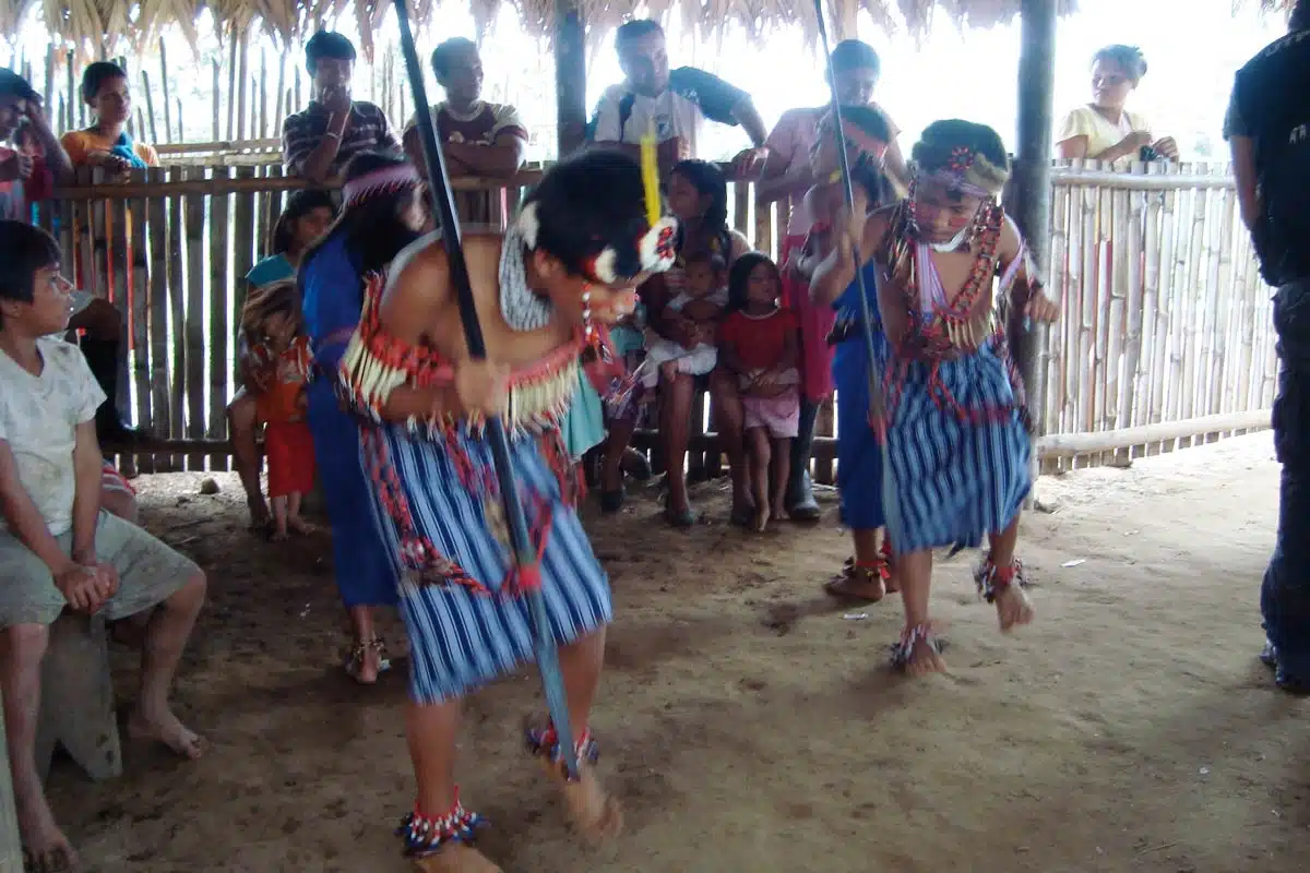 Los cantos ícaros en la Amazonía ecuatoriana y peruana