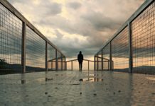 ¿Una nueva herramienta contra la soledad? Investigadores creen que MDMA podría funcionar soledad