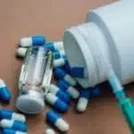 Drogas en el deporte: Las sustancias dopantes (III) Closeup of medicine treatment or illegal doping pills in sports