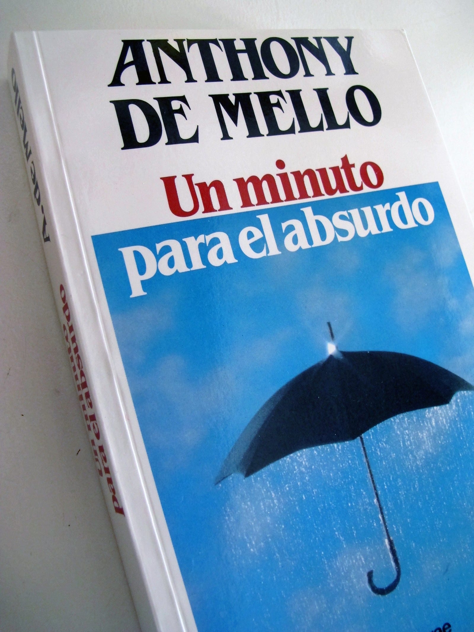 Un minuto para el absurdo detalle 1