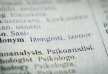 La psilocibina muestra señales frente a la ideación suicida crónica words in foreign language