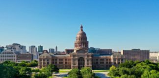 Capitolio estatal para ilustrar la exclusión en Idaho de una iniciativa de cannabis medicinal