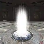 Sala virtual circular con un intenso haz de luz blanca en el centro